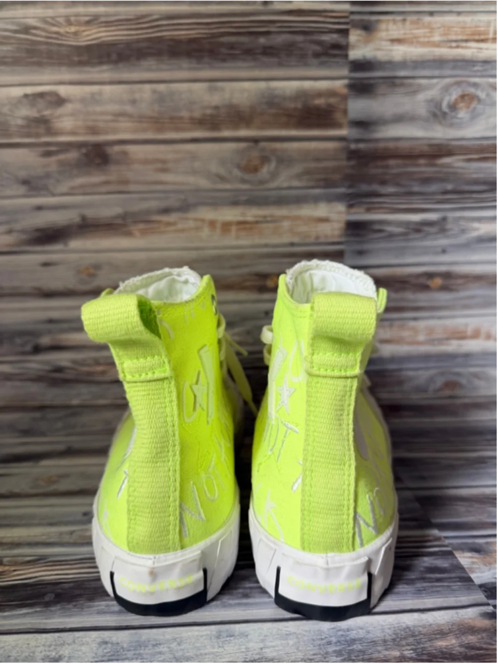 Converse UNT1TL3D High Not A Chuck Volt youth Sneaker Size 5 Hi vis green